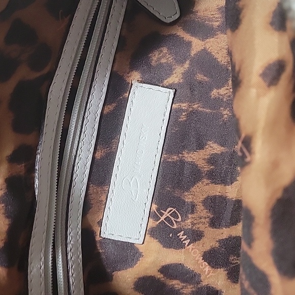 Dress, cover up (8), purse, and new ear-rings . Reduced from 25 to $14.00 - Picture 4 of 17